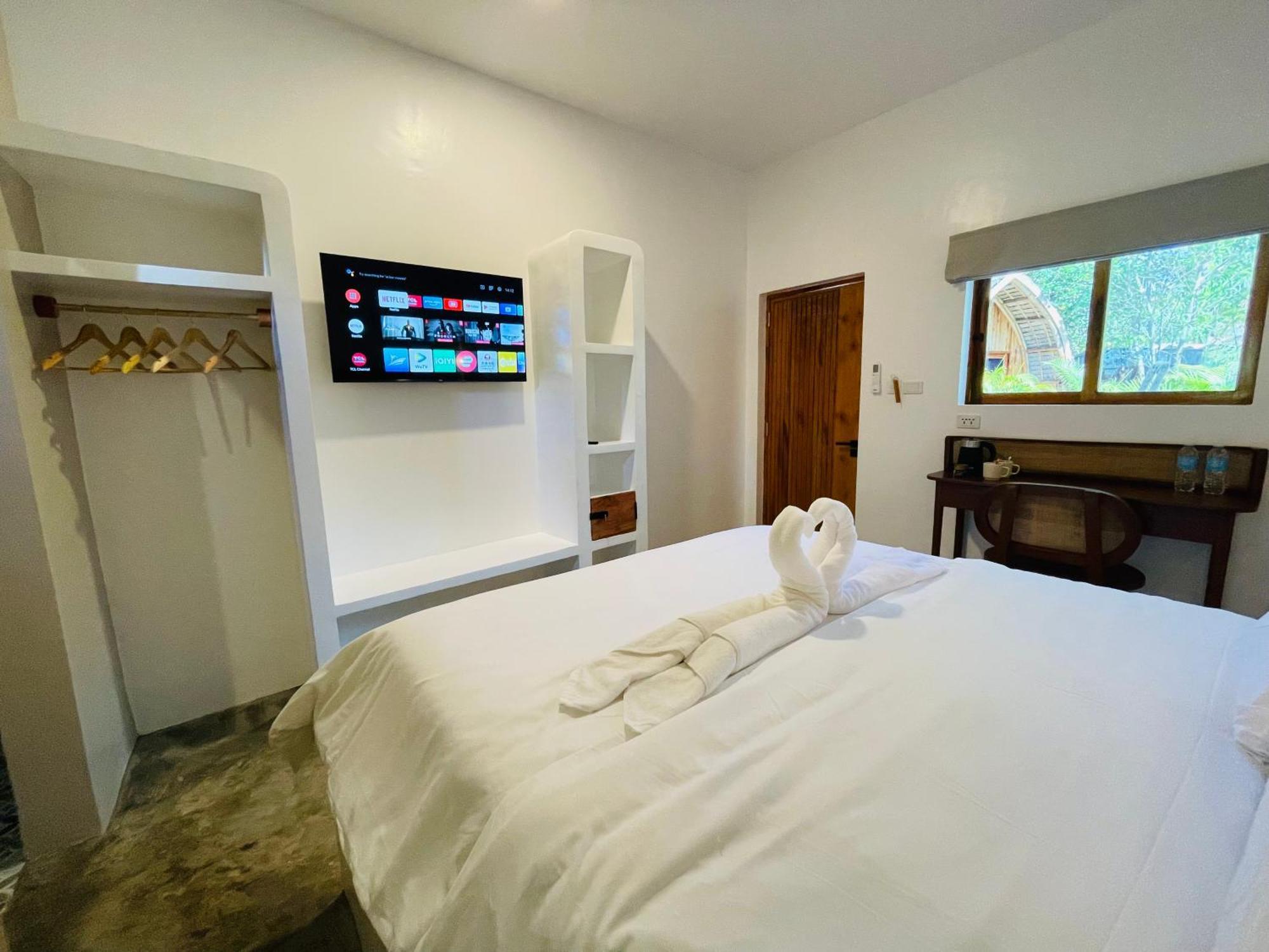 Maayong Hostel (Adults Only) Moalboal Exterior photo
