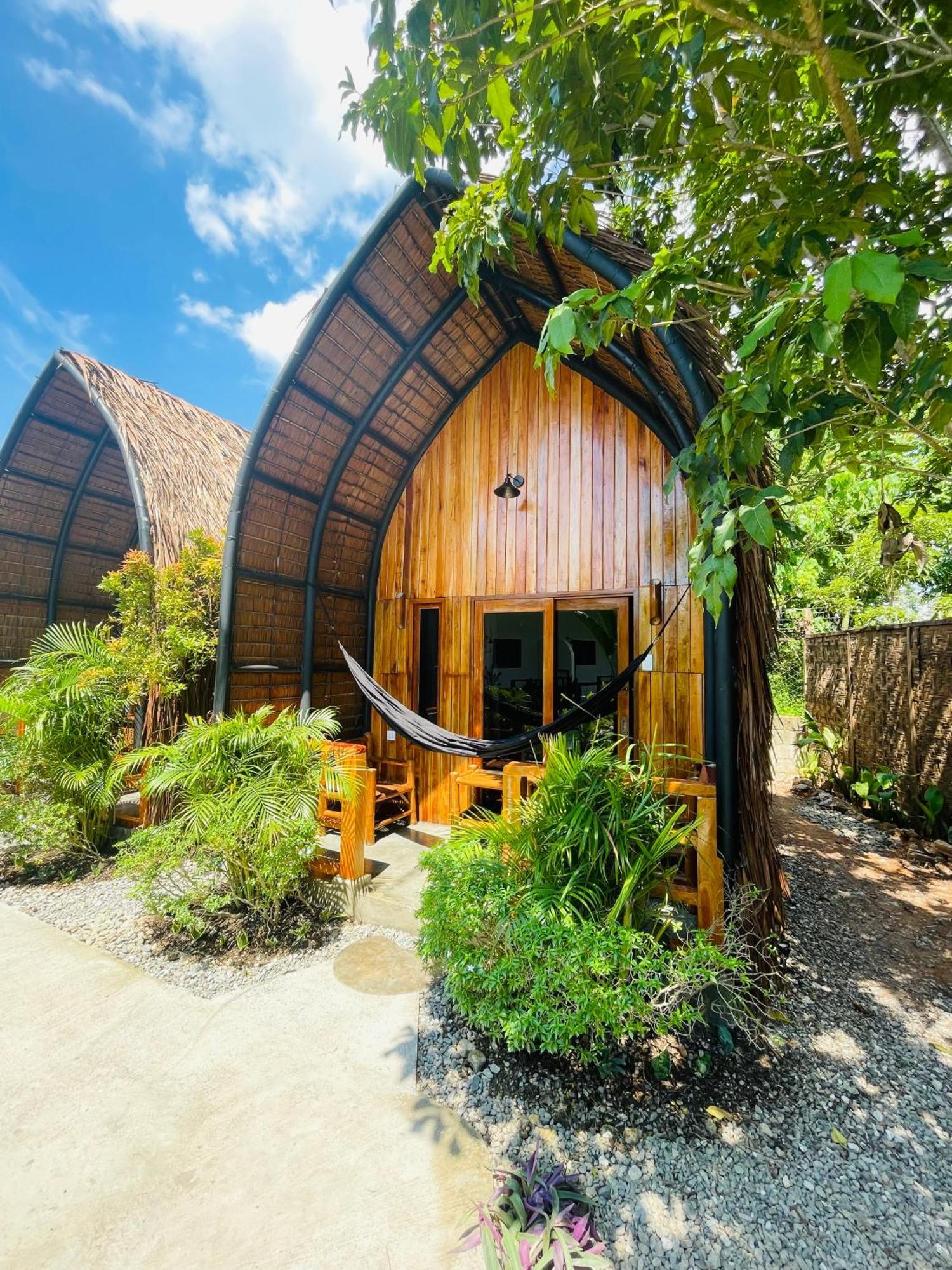 Maayong Hostel (Adults Only) Moalboal Exterior photo